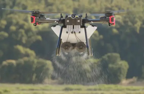 P100 Bitki Koruma Dronu